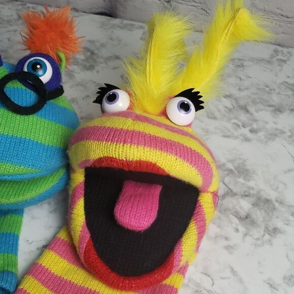 Hand Puppets  - Picture 4 of 13